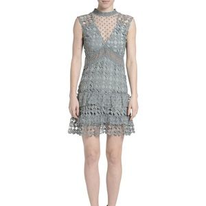 NWT ☘️Romeo&Juliet Couture Crochet Lace & Mesh Woven S